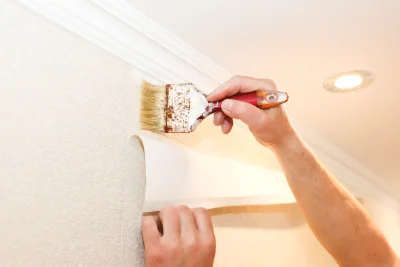 Pose de papier peint au Vicel — revêtements muraux et toiles de verre